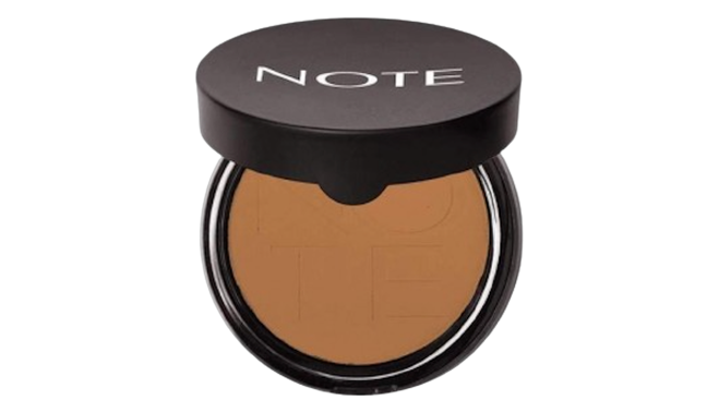 Note cosmetique luminous silk compact powder