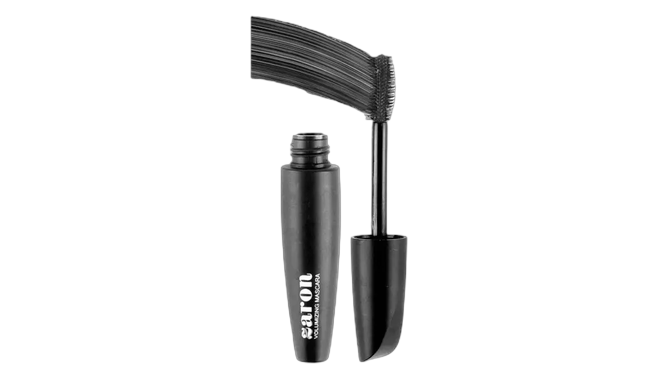 Zaron volumizing mascara black.
