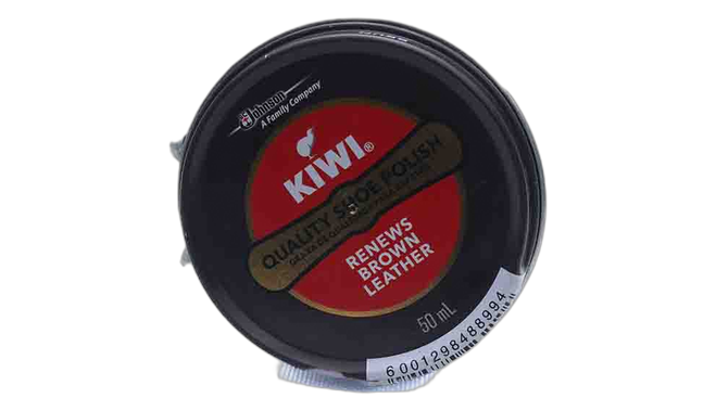 Kiwi quality shoe polish renews brown leather