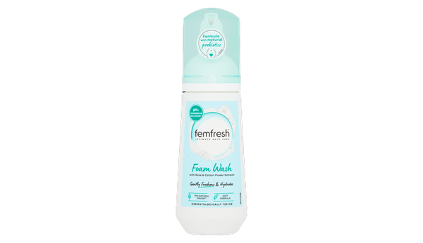 Femfresh pH And Microbiome Balanced Foam Wash (Rose And Cotton Flowers Extract)