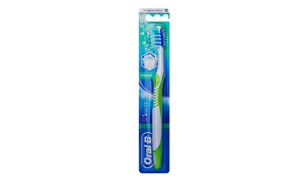 Oral B 3D Fresh Tooth Brush