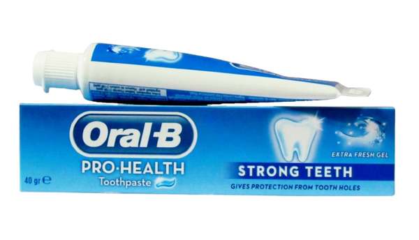 Oral B Strong Teeth Tooth Paste