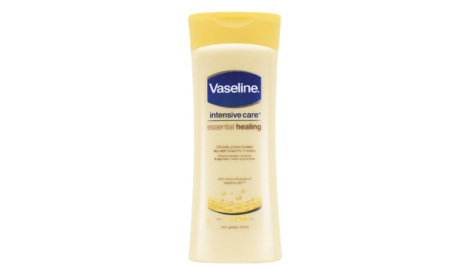 Vaseline Total Moisture