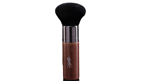Classic Deluxe Powder Brush