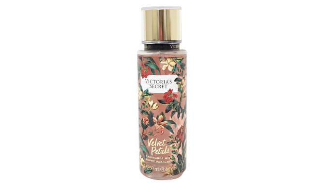 Victoria’s Secret's Velvet Petals Mist