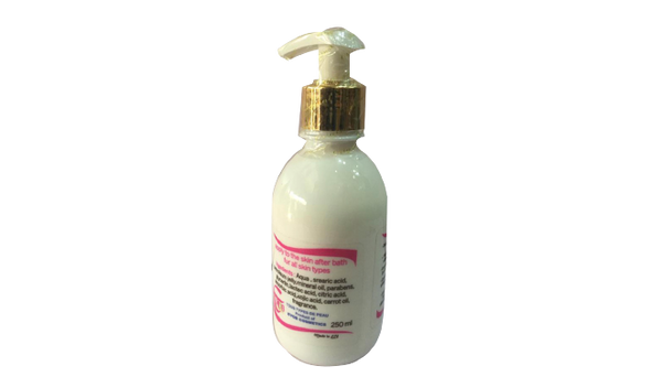 Madam White Exclusive Xrtra Whitening Milk