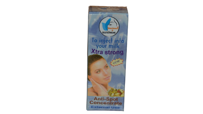 Blanchisseur Xtra Strong Anti-Spot Concentrate